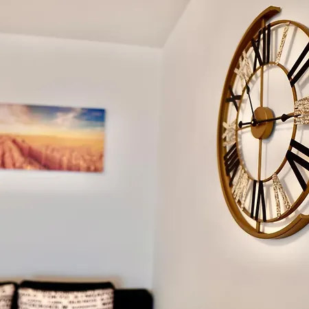 Coresi Luxury Sinuhe Residents For 4