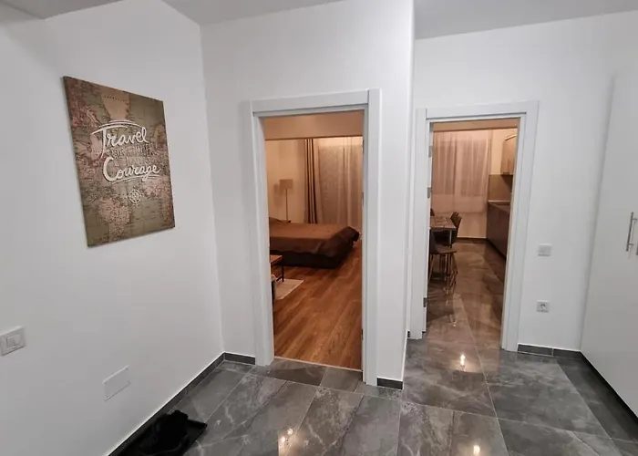 Coresi Luxury Sinuhe Residents For 4 *