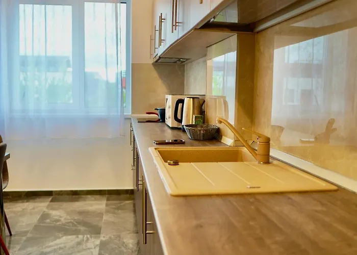 Apartman Coresi Luxury Sinuhe Residents For 4 Brassó