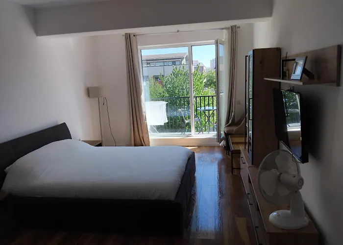 Coresi Luxury Sinuhe Residents For 4