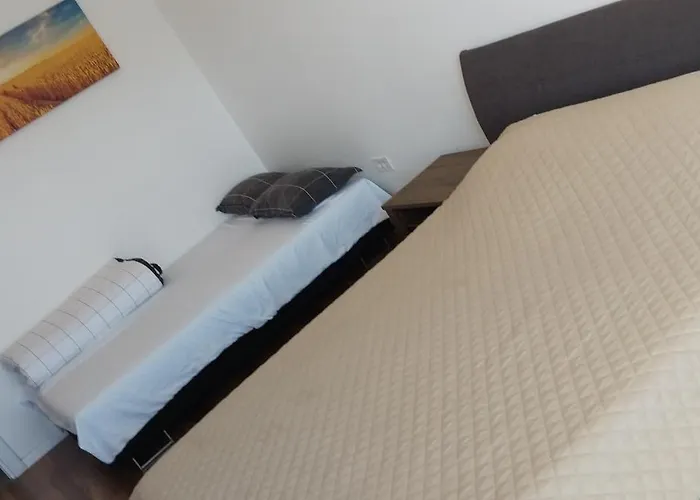 Coresi Luxury Sinuhe Residents For 4 Brasov